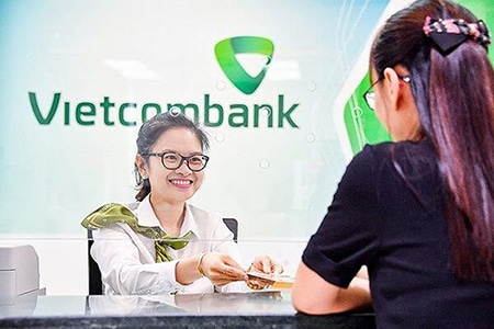 Vay tiêu dùng Vietcombank là gì? Có nên vay tiêu dùng tại ngân hàng Vietcombank không?